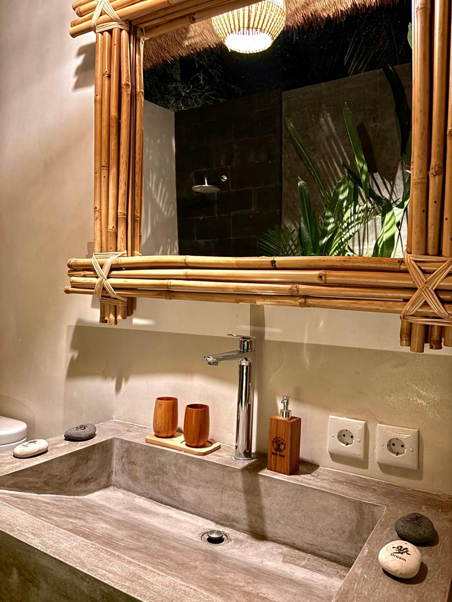 Rumah Kita Ecolodge อูบุด ภายนอก รูปภาพ